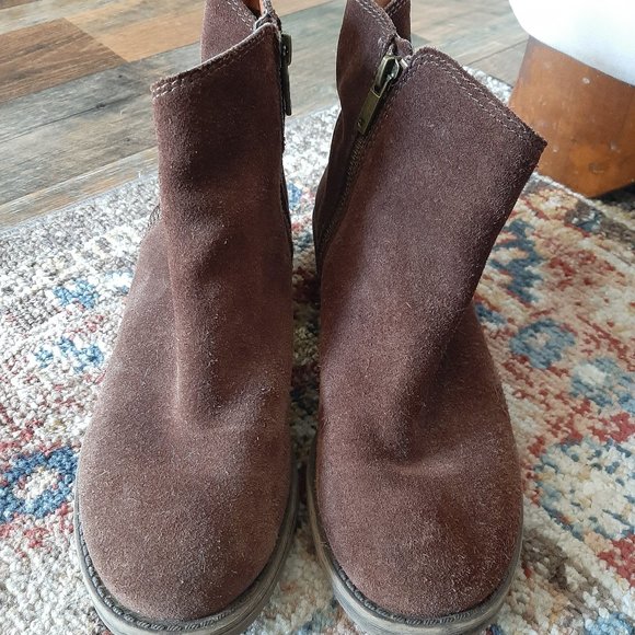 Lucky Brand suede ankle boots, size 7.5 - Picture 2 of 7